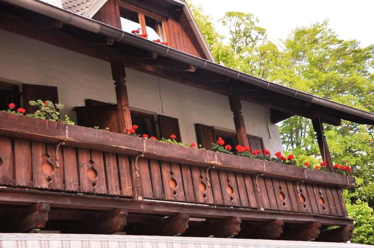 Gasthof Schluff Soprabolzano Exterior photo